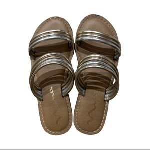 Silver and gold strapped size 1 girls sandals